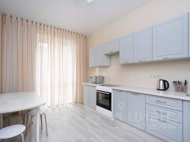 1-комн., 60 м², 1/1 этаж