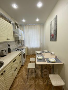 2-комн.кв., 56 м², этаж 1