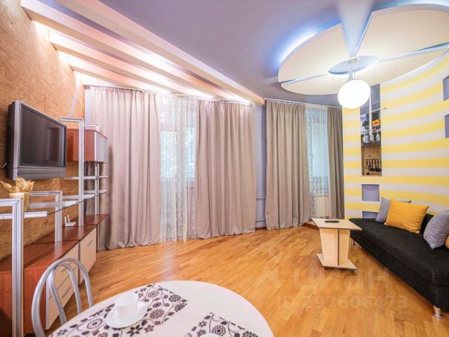 1-комн., 64 м², 1/1 этаж