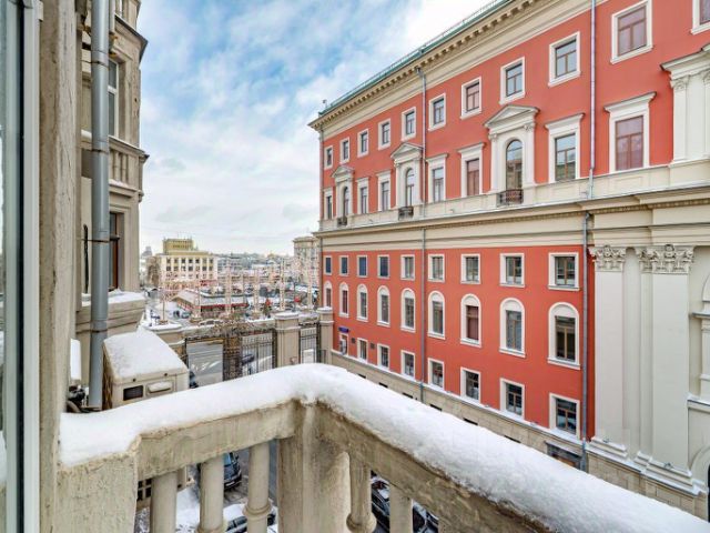 1-комн., 58 м², 1/1 этаж