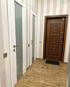 2-комн.кв., 80 м², этаж 1