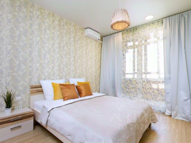 2-комн., 67 м², 1/1 этаж