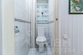 3-комн.кв., 80 м², этаж 1