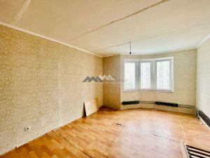 3-комн.кв., 96 м², этаж 8