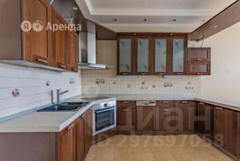 4-комн.кв., 139 м², этаж 14