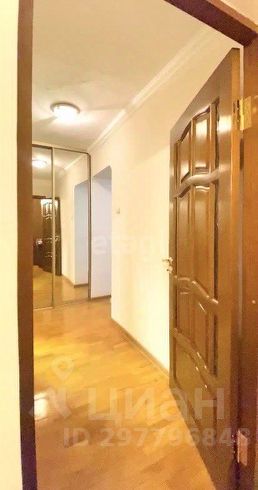 2-комн.кв., 51 м², этаж 4