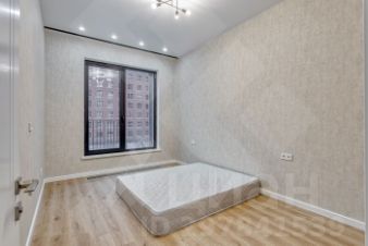 3-комн.кв., 87 м², этаж 3