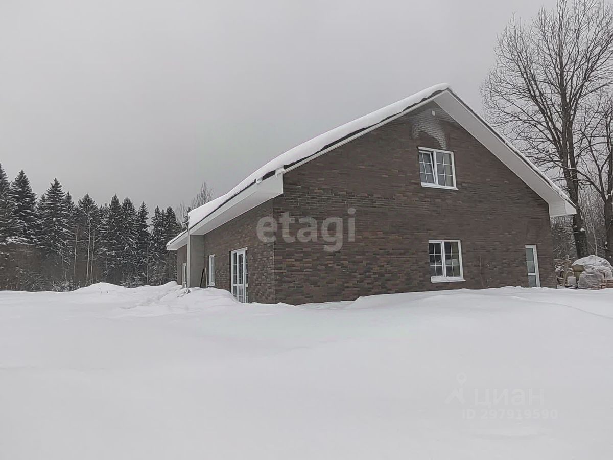 Купить дом на улице Верхне-Камская в городе Пермь, продажа домов - база  объявлений Циан. Найдено 1 объявление