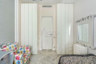 многокомн. кв., 350 м², этаж 1