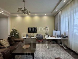 2-комн.кв., 74 м², этаж 1