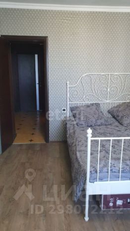 3-комн.кв., 77 м², этаж 8