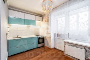 2-комн.кв., 61 м², этаж 10