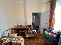 3-комн.кв., 90 м², этаж 1