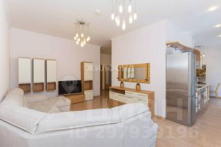 3-комн.кв., 90 м², этаж 2