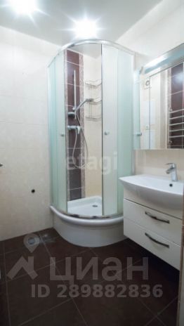 3-комн.кв., 81 м², этаж 4