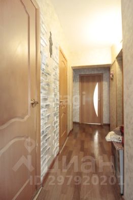 3-комн.кв., 65 м², этаж 1