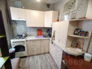 4-комн.кв., 58 м², этаж 3