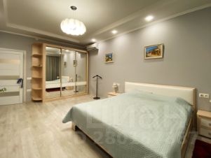 3-комн.кв., 90 м², этаж 1