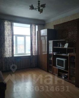 5-комн.кв., 104 м², этаж 3