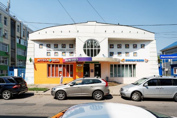 Торговый центр в Вокзальном проезде, 2