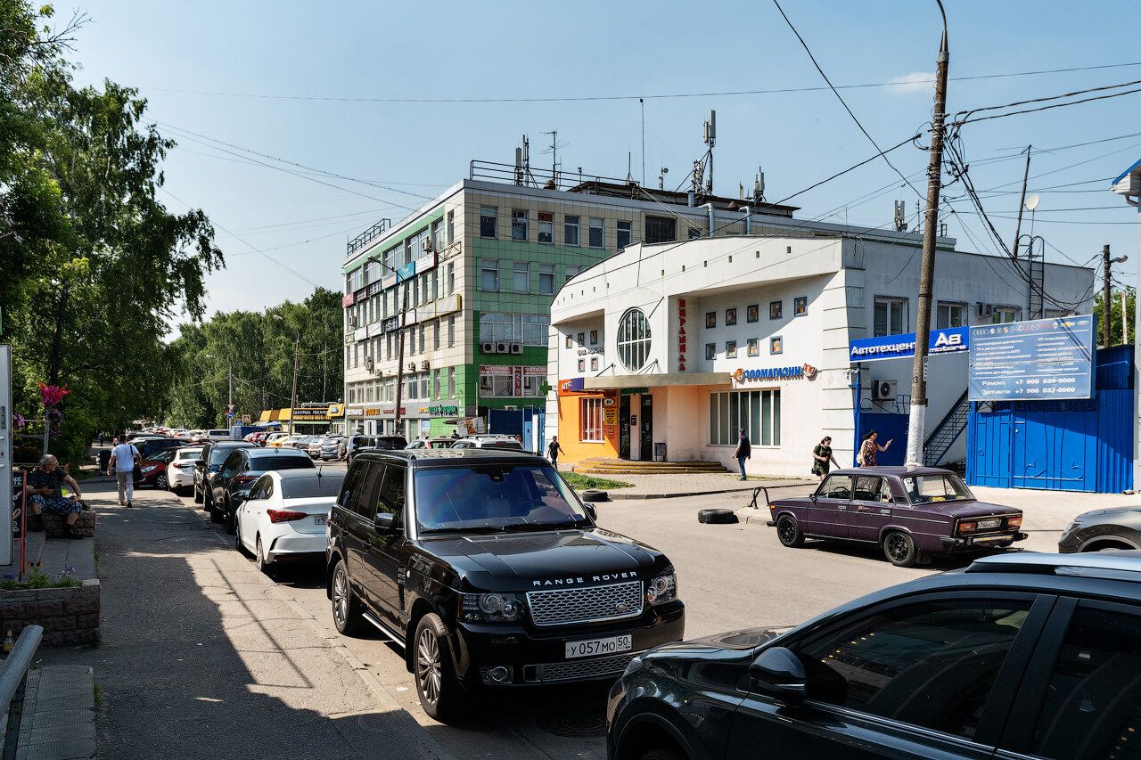 продажа помещений в ТЦ в Вокзальном проезде, 2