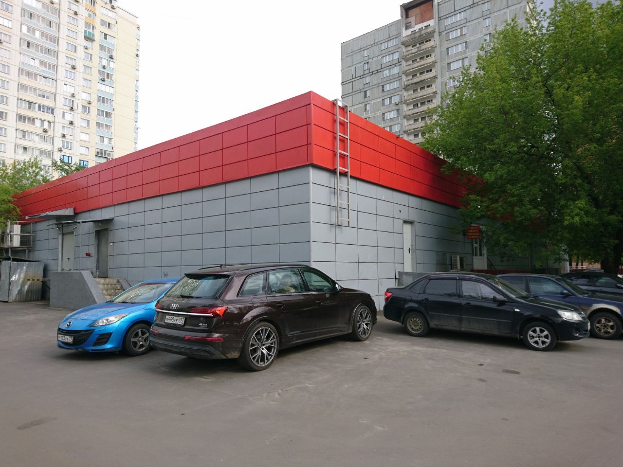 ТЦ в Волжском Бульваре 95-й квартал, к7