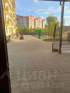 2-комн.кв., 76 м², этаж 2