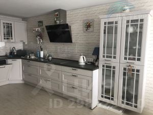 4-комн.кв., 156 м², этаж 8