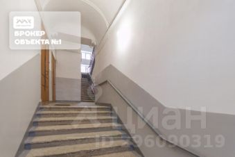 3-комн.кв., 92 м², этаж 3