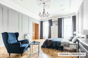 4-комн.кв., 180 м², этаж 1