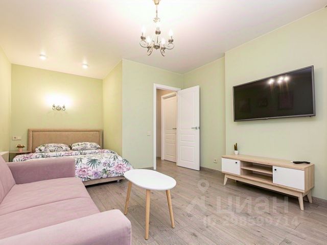 2-комн., 42 м², 1/1 этаж