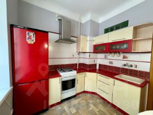 3-комн.кв., 87 м², этаж 2