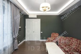 3-комн.кв., 142 м², этаж 1