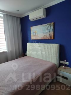 2-комн.кв., 77 м², этаж 22