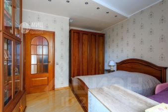 3-комн.кв., 81 м², этаж 5