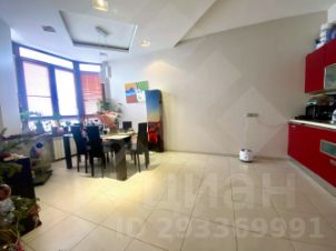 3-комн.кв., 111 м², этаж 9