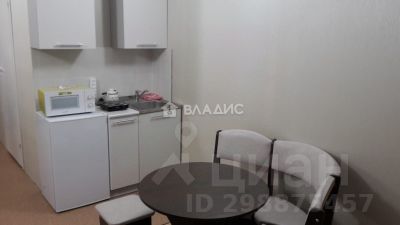 3-комн.кв., 65 м², этаж 1