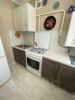 2-комн.кв., 44 м², этаж 3