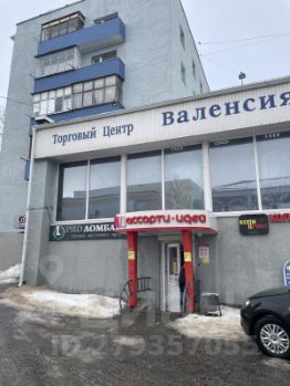 торг. площадь 85 м², этаж 1