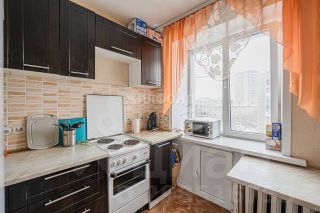 2-комн.кв., 33 м², этаж 9