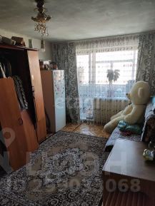 2-комн.кв., 50 м², этаж 3