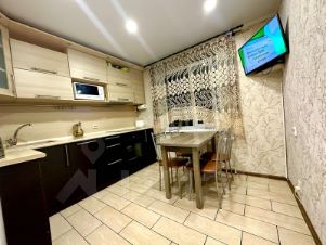 3-комн.кв., 70 м², этаж 2