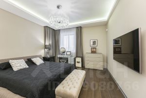 2-комн.кв., 77 м², этаж 3