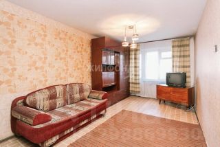 3-комн.кв., 60 м², этаж 3