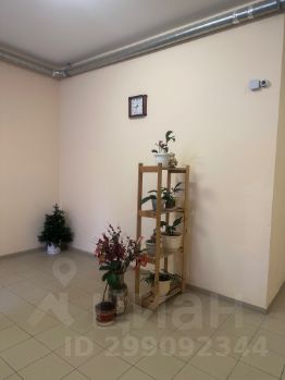 2-комн.кв., 77 м², этаж 20