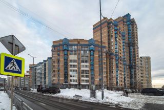 3-комн.кв., 90 м², этаж 9