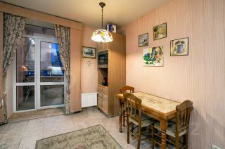 3-комн.кв., 90 м², этаж 9