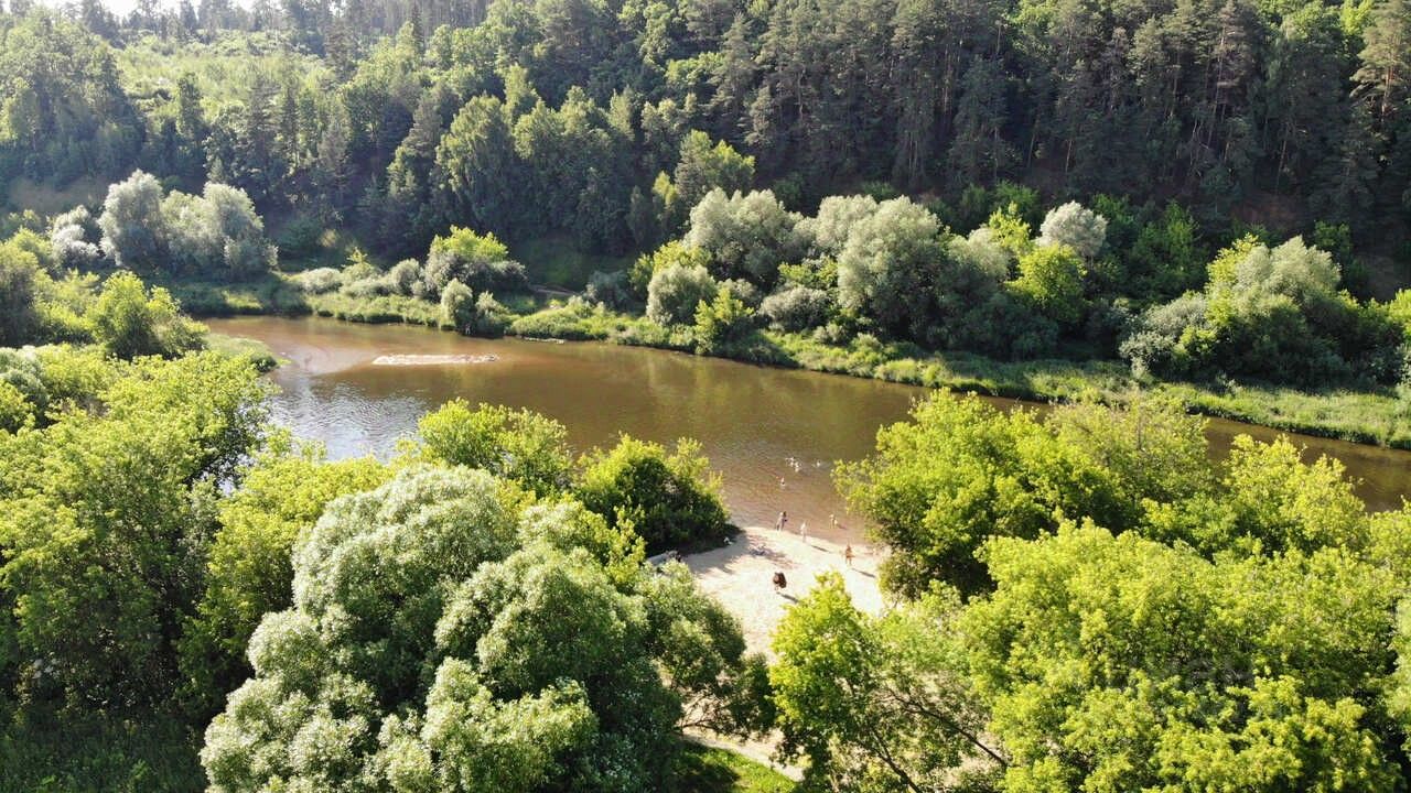 Купить загородную недвижимость в микрорайоне Река-Река в городе Звенигород,  продажа загородной недвижимости - база объявлений Циан. Найдено 30  объявлений