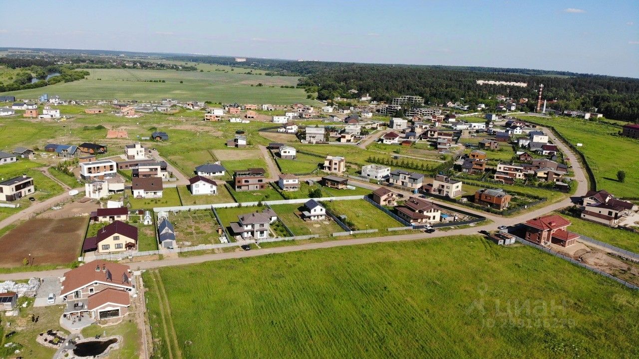 Купить загородную недвижимость в микрорайоне Река-Река в городе Звенигород,  продажа загородной недвижимости - база объявлений Циан. Найдено 30  объявлений