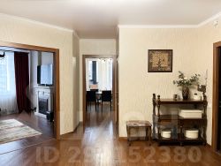 3-комн.кв., 91 м², этаж 8